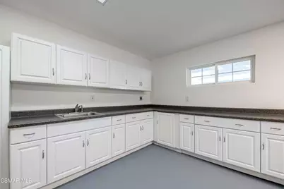 30730 Davey Jones Drive, Agoura Hills, CA 91301 - Photo 46