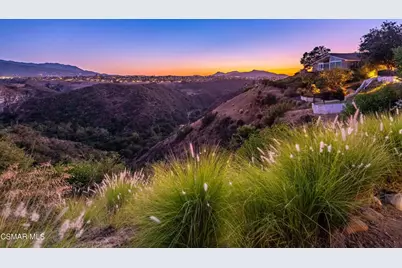 1845 Calle Petaluma, Thousand Oaks, CA 91360 - Photo 1