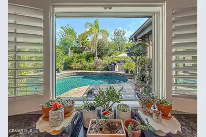 667 Azure Hills Drive, Simi Valley, CA 93065 - Photo 16