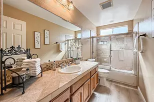 667 Azure Hills Dr, Simi Valley, CA 93065 - Photo 44