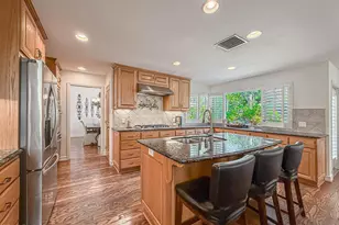 667 Azure Hills Dr, Simi Valley, CA 93065 - Photo 12