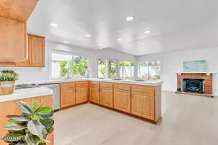 3861 Coronado Cir, Newbury Park, CA 91320 - Photo 10