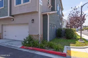 114 Red Brick Dr, Simi Valley, CA 93065 - Photo 30