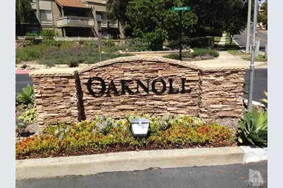 245 Oakleaf Drive #104, Thousand Oaks, CA 91360 - Photo 2