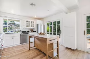 1689 Sunnydale Ct, Simi Valley, CA 93065 - Photo 10