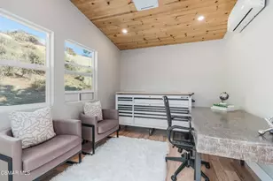 1689 Sunnydale Ct, Simi Valley, CA 93065 - Photo 32