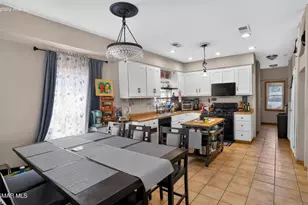 458 W Spruce Ave, Pinedale, CA 93650 - Photo 4