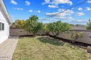 1558 Dover Ave, Thousand Oaks, CA 91360 - Photo 30