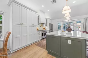 2690 Deerwood Ave, Simi Valley, CA 93065 - Photo 8