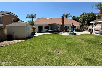 2690 Deerwood Avenue, Simi Valley, CA 93065 - Photo 20