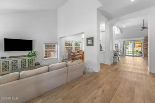 2690 Deerwood Ave, Simi Valley, CA 93065 - Photo 2