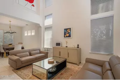 850 Ellesmere Way, Oak Park, CA 91377 - Photo 4