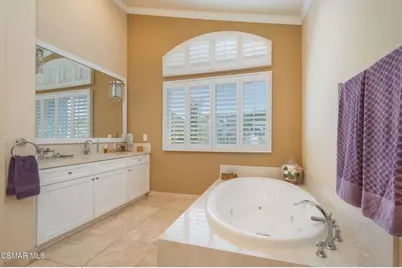 850 Ellesmere Way, Oak Park, CA 91377 - Photo 22