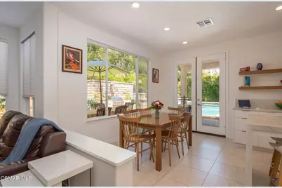 850 Ellesmere Way, Oak Park, CA 91377 - Photo 12