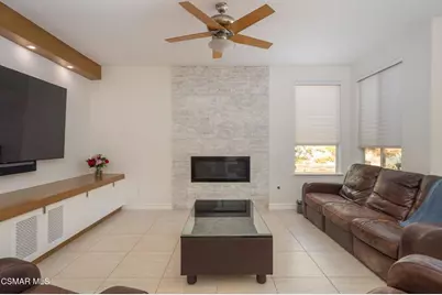 850 Ellesmere Way, Oak Park, CA 91377 - Photo 14