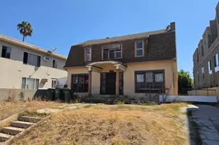 650 N Normandie Ave, Los Angeles, CA 90004 - Photo 2