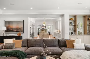 29475 Malibu View Ct, Agoura Hills, CA 91301 - Photo 8
