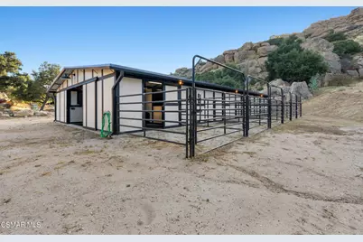 10869 Farralone Avenue, Chatsworth, CA 91311 - Photo 12