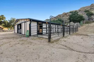 10869 Farralone Ave, Chatsworth, CA 91311 - Photo 12