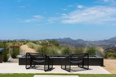2551 White Stallion Road, Thousand Oaks, CA 91361 - Photo 28
