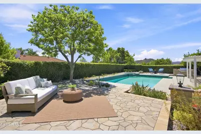 5500 Liverpool Court, Oak Park, CA 91377 - Photo 8