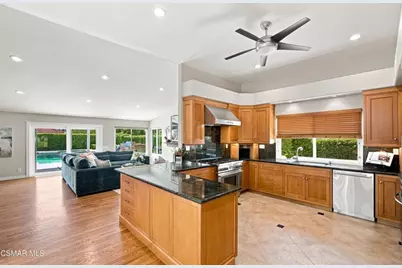 5500 Liverpool Court, Oak Park, CA 91377 - Photo 14