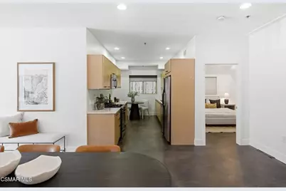 5016 Bakman Avenue #104, North Hollywood, CA 91601 - Photo 12