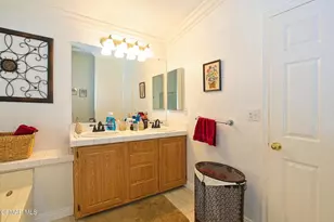 193 Little John Ln, Westlake Village, CA 91361 - Photo 12