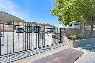193 Little John Ln, Westlake Village, CA 91361 - Photo 44