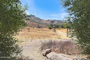 193 Little John Ln, Westlake Village, CA 91361 - Photo 30