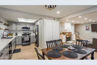 561 Spring Road #43, Moorpark, CA 93021 - Photo 6