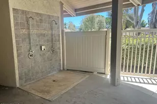 1218 Landsburn Cir, Westlake Village, CA 91361 - Photo 20