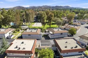 1218 Landsburn Cir, Westlake Village, CA 91361 - Photo 24