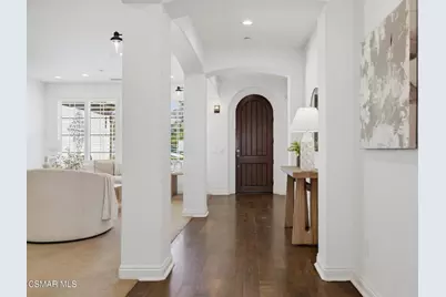 2291 Silverstar Street, Simi Valley, CA 93065 - Photo 8