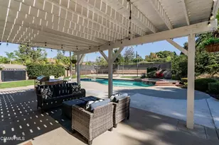 652 Stonebrook St, Simi Valley, CA 93065 - Photo 54
