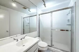 10435 Larwin Ave, Chatsworth, CA 91311 - Photo 16