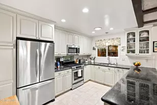 20256 Londelius St, Winnetka, CA 91306 - Photo 10
