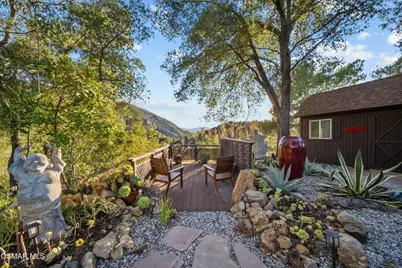 2025 McKain Street, Calabasas, CA 91302 - Photo 50