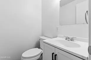 1447 Alexander St, Simi Valley, CA 93065 - Photo 18