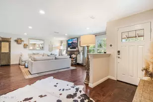 1039 Nonchalant Dr, Simi Valley, CA 93065 - Photo 4
