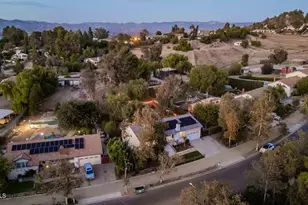 1039 Nonchalant Dr, Simi Valley, CA 93065 - Photo 46