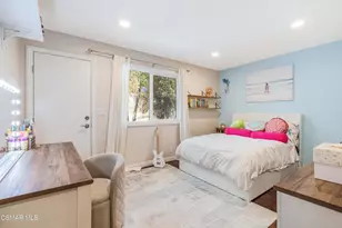 1039 Nonchalant Dr, Simi Valley, CA 93065 - Photo 30