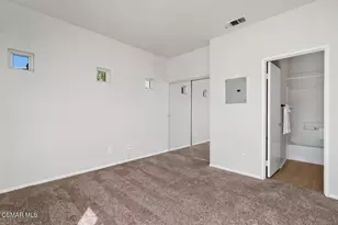 26963 Hillsborough Pkwy, Valencia, CA 91354 - Photo 14