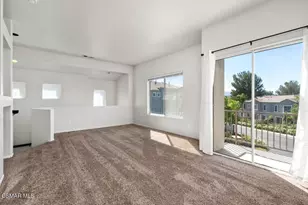 26963 Hillsborough Pkwy, Valencia, CA 91354 - Photo 4