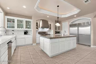 4006 Hunt Club Ct, Agoura Hills, CA 91301 - Photo 18