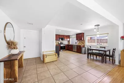 2369 E Alden Street, Simi Valley, CA 93065 - Photo 10