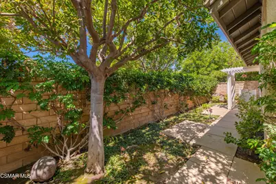 2043 Tulip Avenue, Simi Valley, CA 93063 - Photo 30
