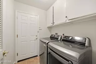 2043 Tulip Ave, Simi Valley, CA 93063 - Photo 22