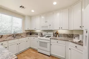 2043 Tulip Ave, Simi Valley, CA 93063 - Photo 12