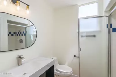 185 Laurel Wood Court, Simi Valley, CA 93065 - Photo 16